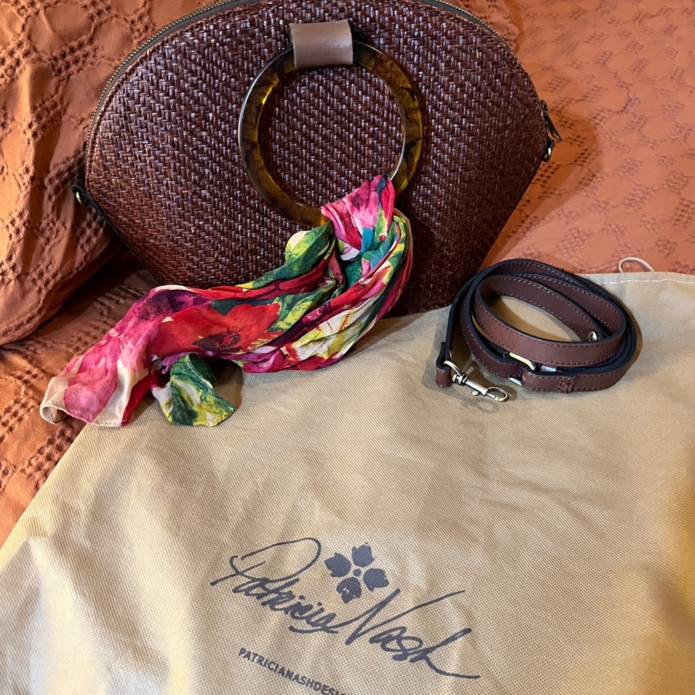 Patricia Nash Tropical Woven Purse With Sued Interior